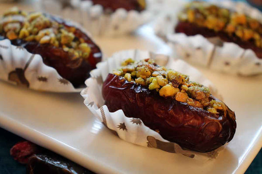 Pista Elaichi Dates Sweet 250 Gm