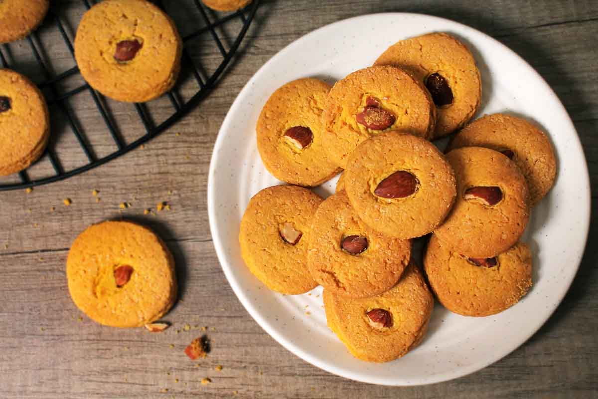 Badam Coconut Biscuits 250 Gm