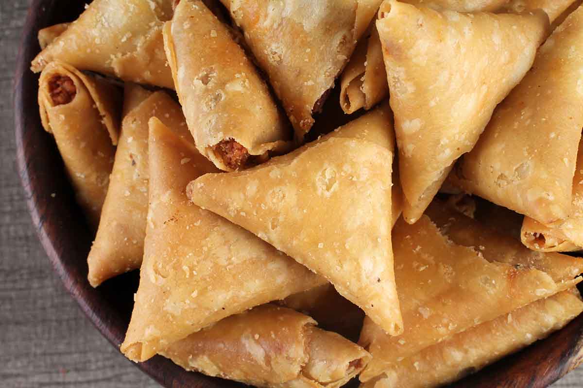 Dry Mini Samosa 200 Gm