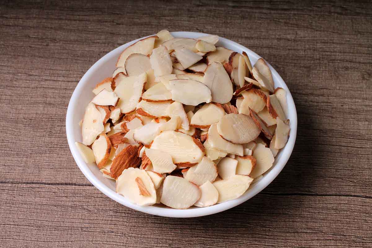 Natural California Almond Slice 100 Gm