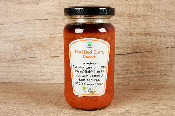 thai red curry paste jar 200