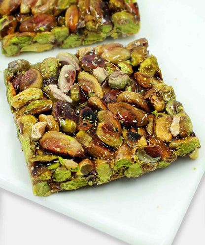 Stevia Pista Chikki Sweets 250 Gm