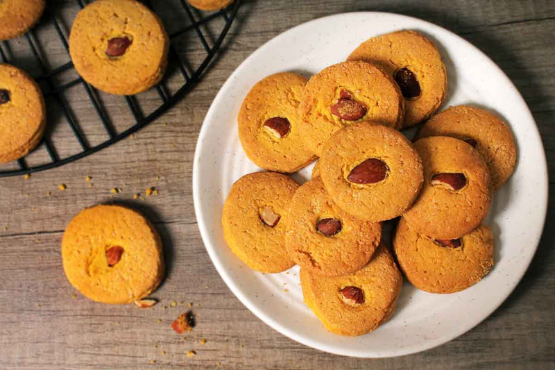 ALMOND COCONUT BISCUITS