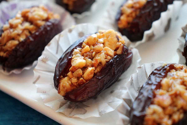 ALMOND CARAMEL DATES SWEETS 250 GM